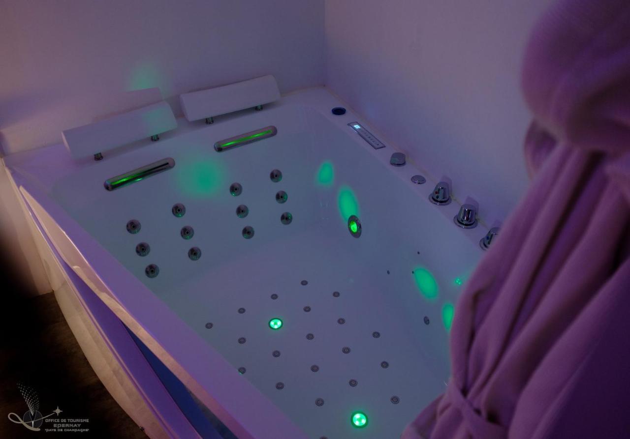エペルネーAdsweetアパートメント エクステリア 写真